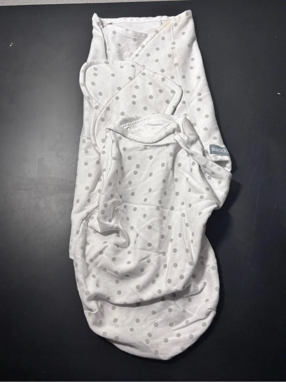 SwaddleMe White with Gray Polka Dot Baby Swaddle Sack
